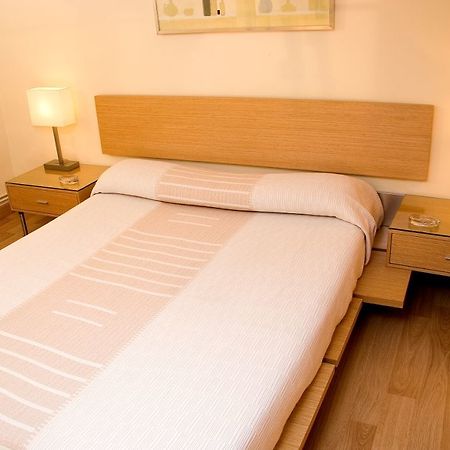 Apartamentos Alos Barselona Dış mekan fotoğraf