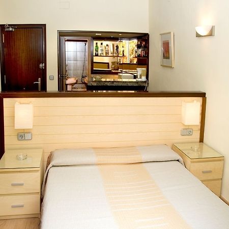 Apartamentos Alos Barselona Dış mekan fotoğraf