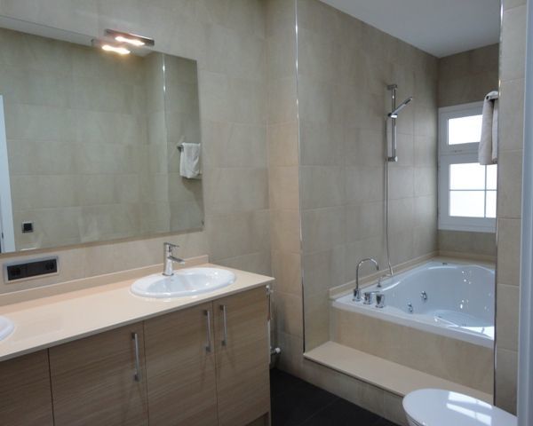 Apartamentos Alos Barselona Dış mekan fotoğraf