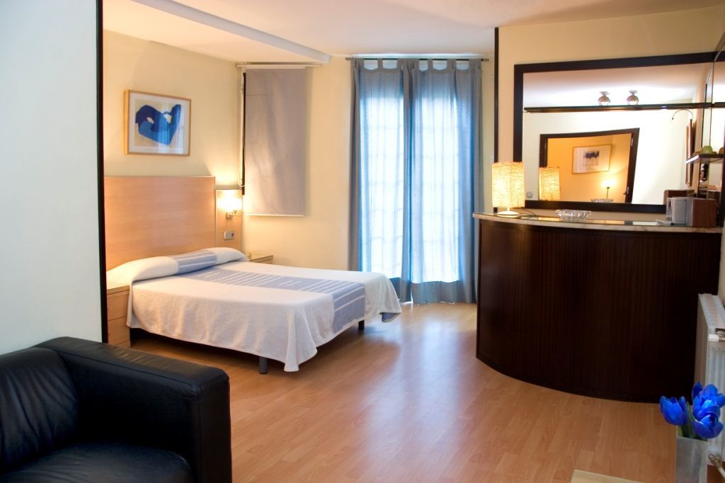 Apartamentos Alos Barselona Dış mekan fotoğraf