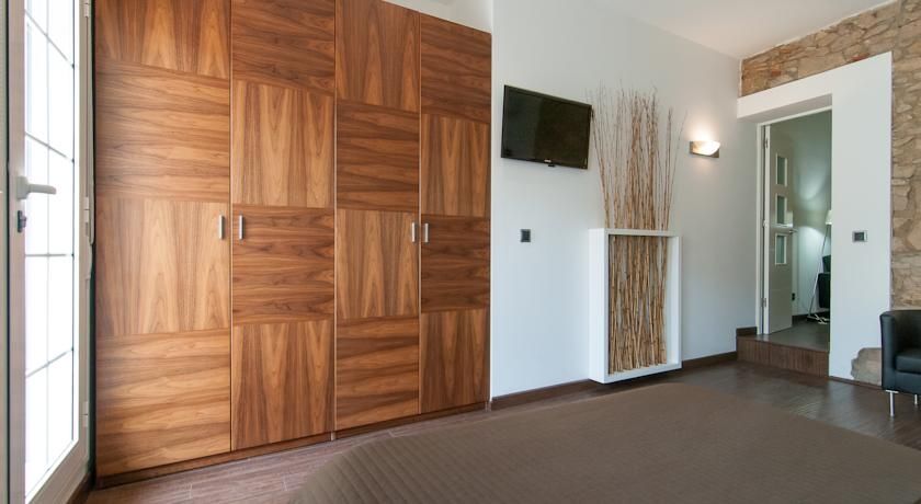 Apartamentos Alos Barselona Dış mekan fotoğraf