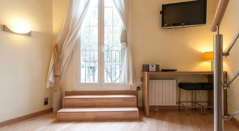 Apartamentos Alos Barselona Dış mekan fotoğraf