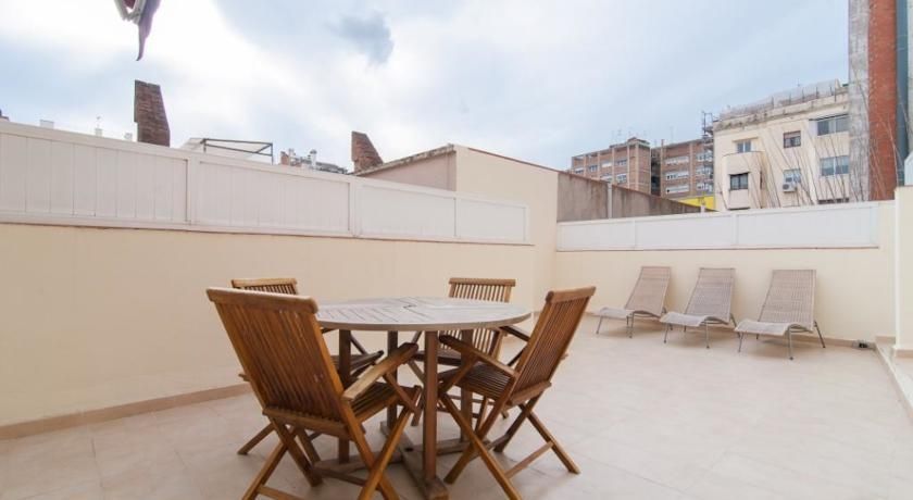 Apartamentos Alos Barselona Dış mekan fotoğraf