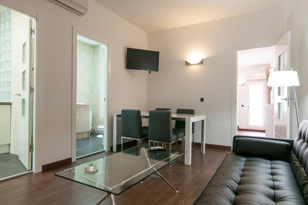 Apartamentos Alos Barselona Oda fotoğraf